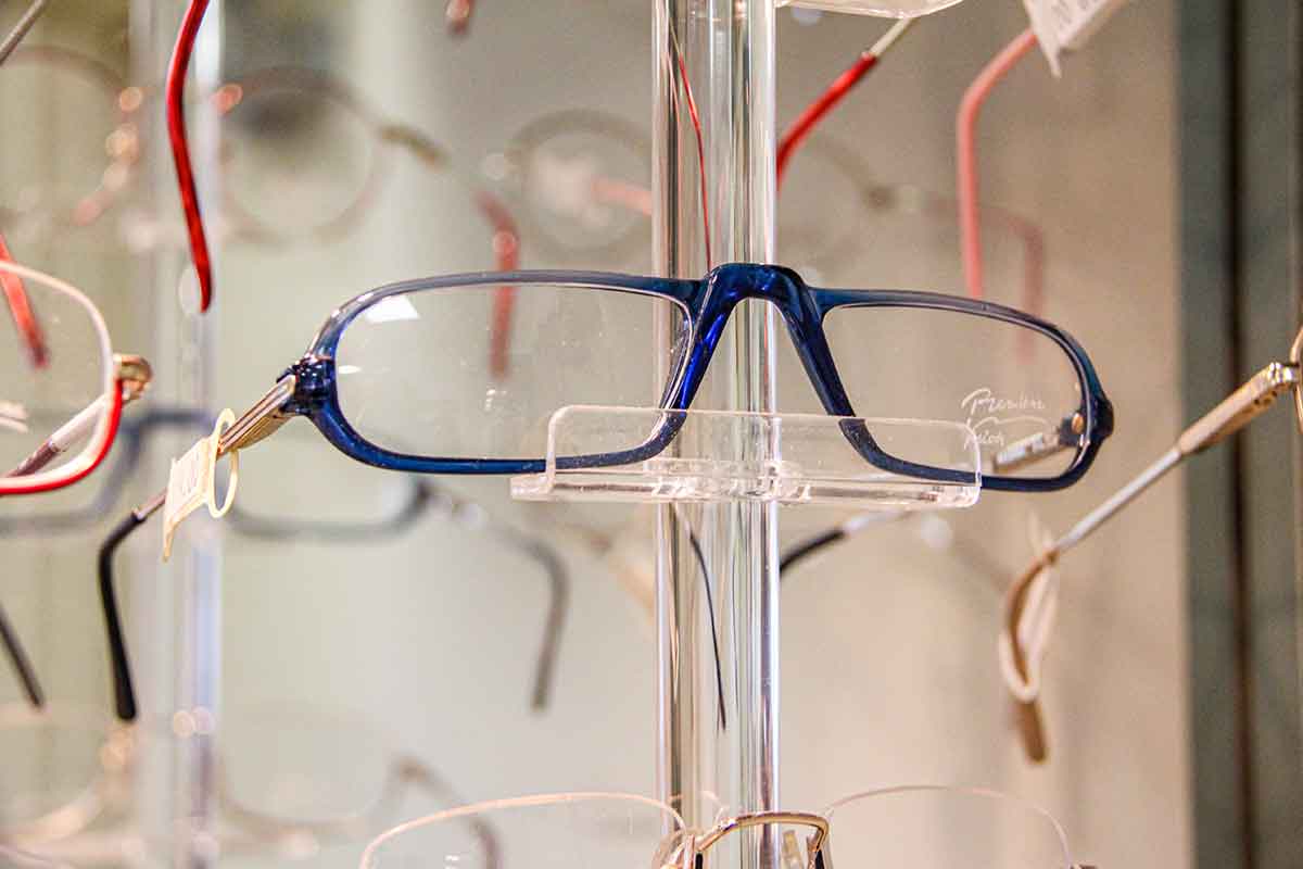 Super Optical Services Prescription Glasses and Contact Lenses